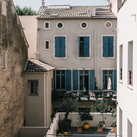 La 3* Ναρμπόν