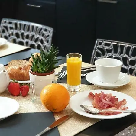 La Hotel